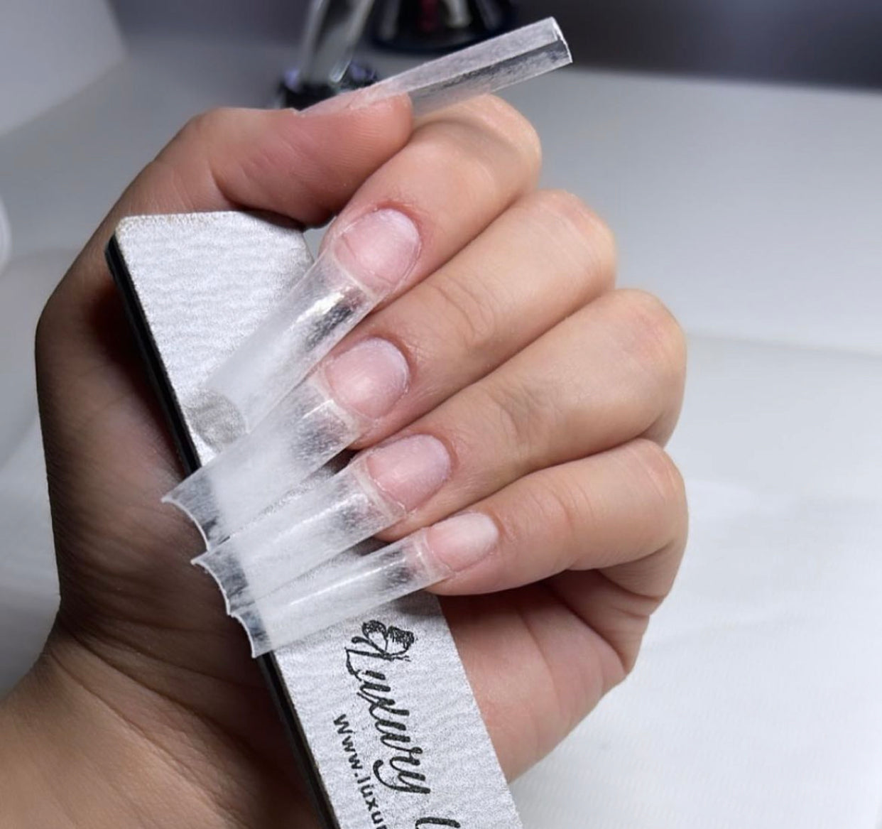 Square XXL nail tips (No c-curve)
