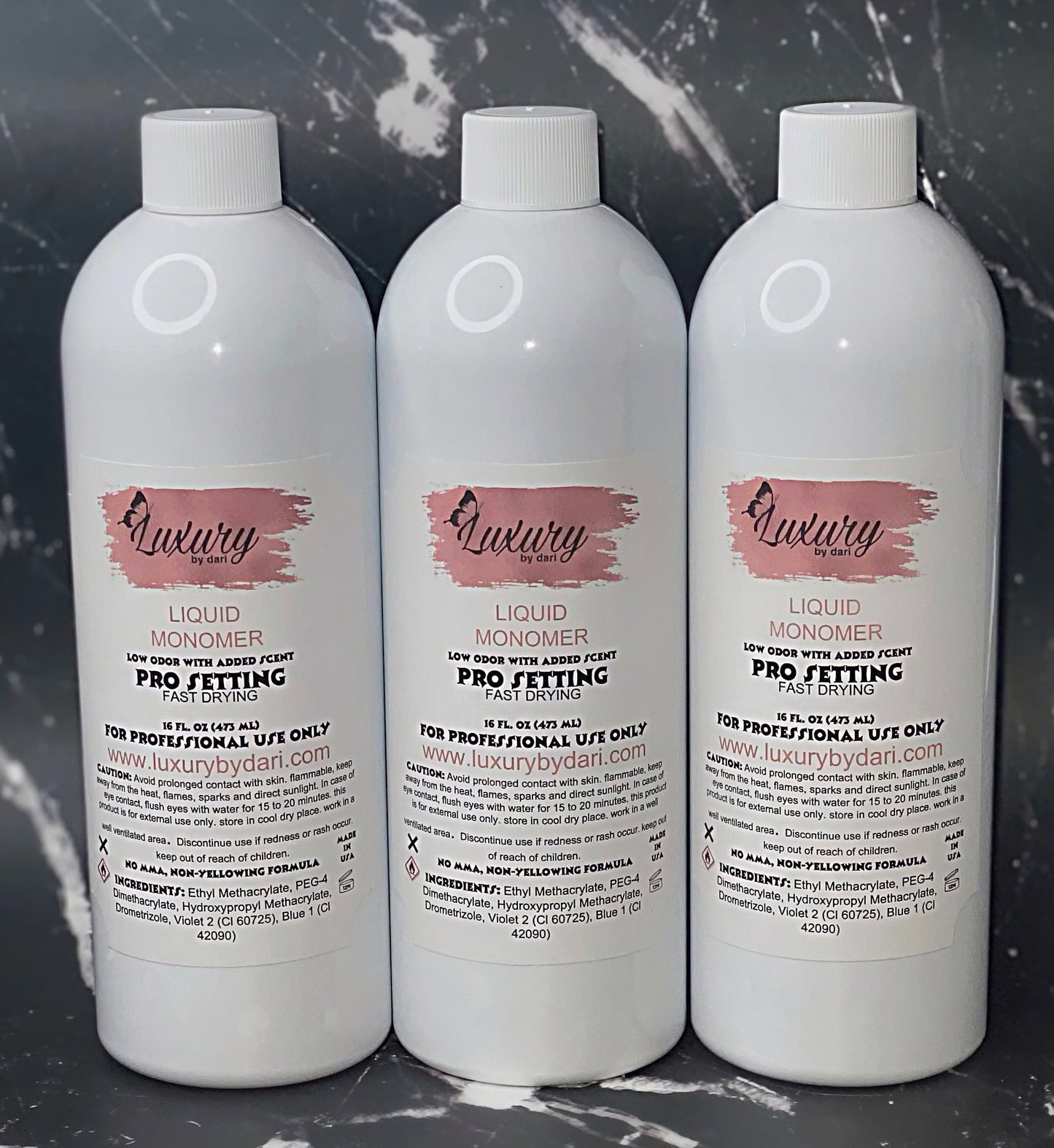 Liquid monomer odourless