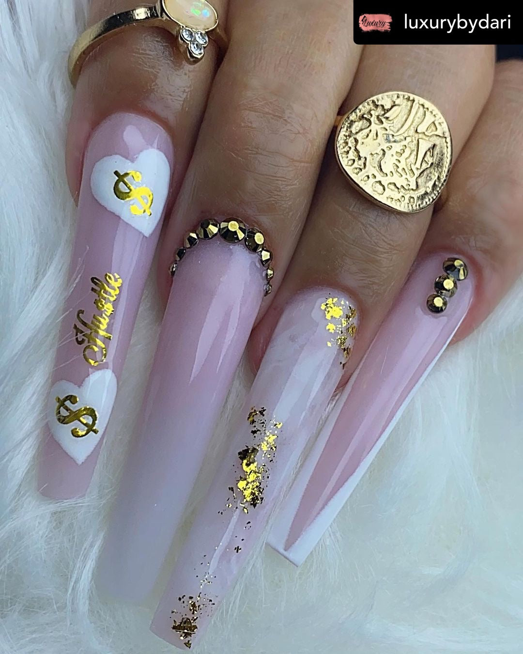Babe Pink Acrylic Powder.