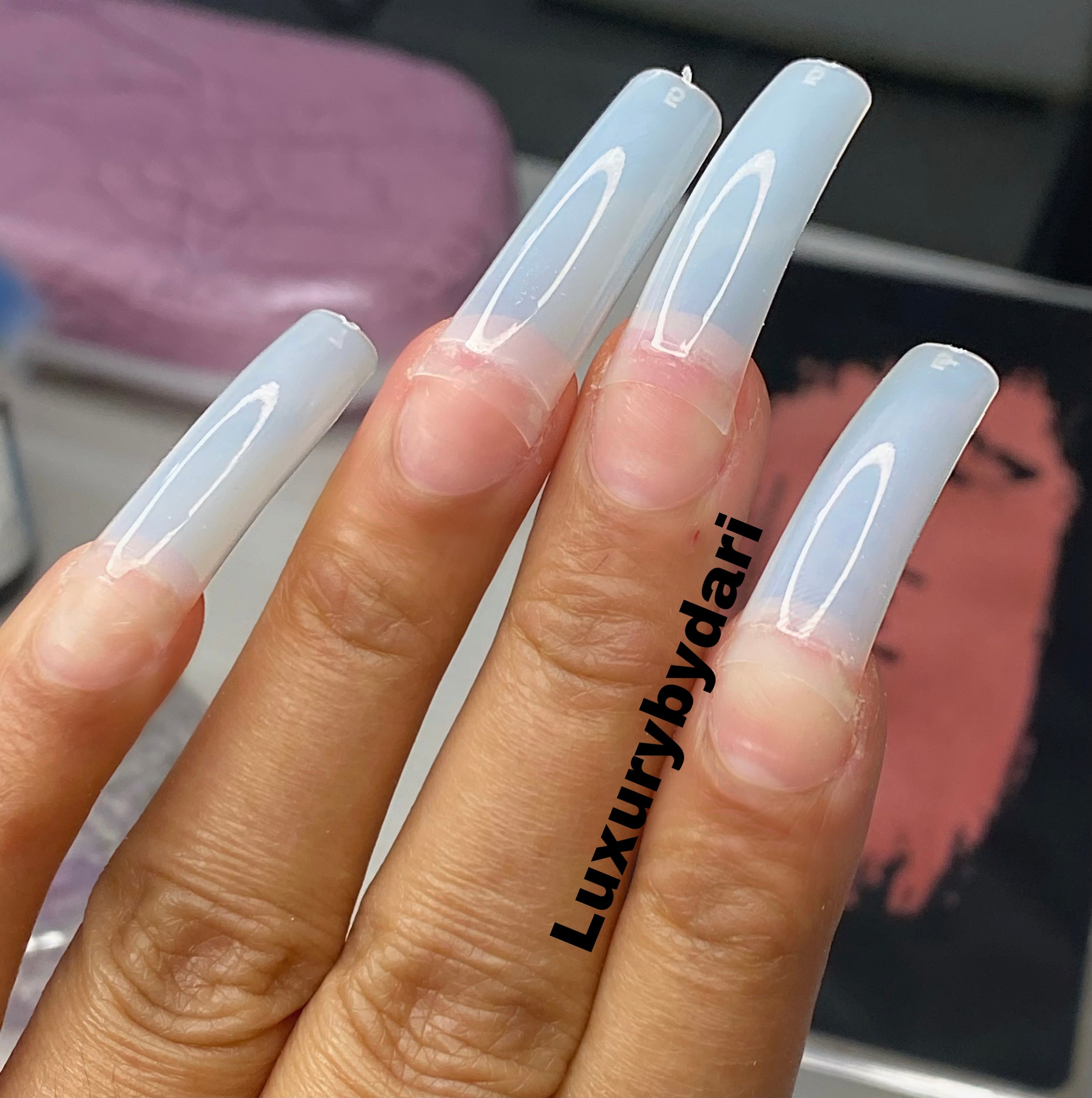 Amazon.com: UNA GELLA Almond Fake Nails 216pcs Almond Press on Nails  Pre-shape Almond Nails Tips for Full Cover Acrylic Almond Nails French  False Nails For Nail Extension Nail Art, DIY Salon 12